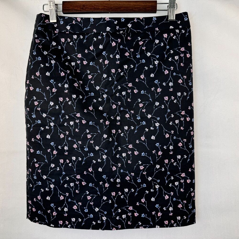 Liz Claiborne Pencil Skirt Sz 4 lined Black floral pink blue back zipper slit